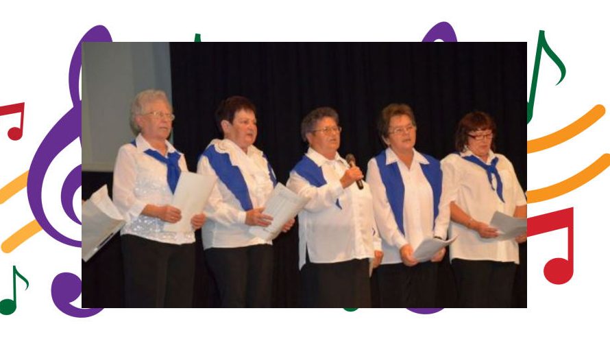 A Sátai Nefelejcs Népdalkör az Ózdi Olvasóban