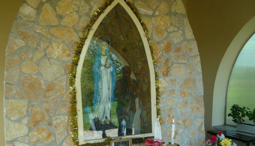 Megemlékezés a Mária kápolnánál