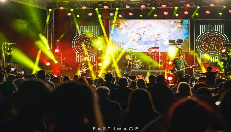 🎉 Indítsuk együtt a nyarat Sátán! ☀️2026.06.06-án vár mindenkit a Nyárindító Kulturális Fesztivál és Kézműves Vásár! 🎶🛍️🍔Este a Hooligans koncertje! 🤘
